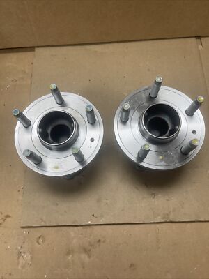 Bi May Ơ Sau Daewoo Lacetti Mã phụ tùng 13502872