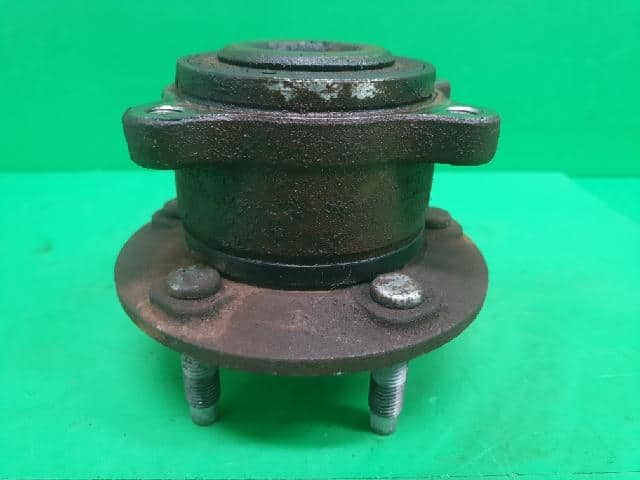 Bi May Ơ Sau Daewoo Lacetti Mã phụ tùng 13502872