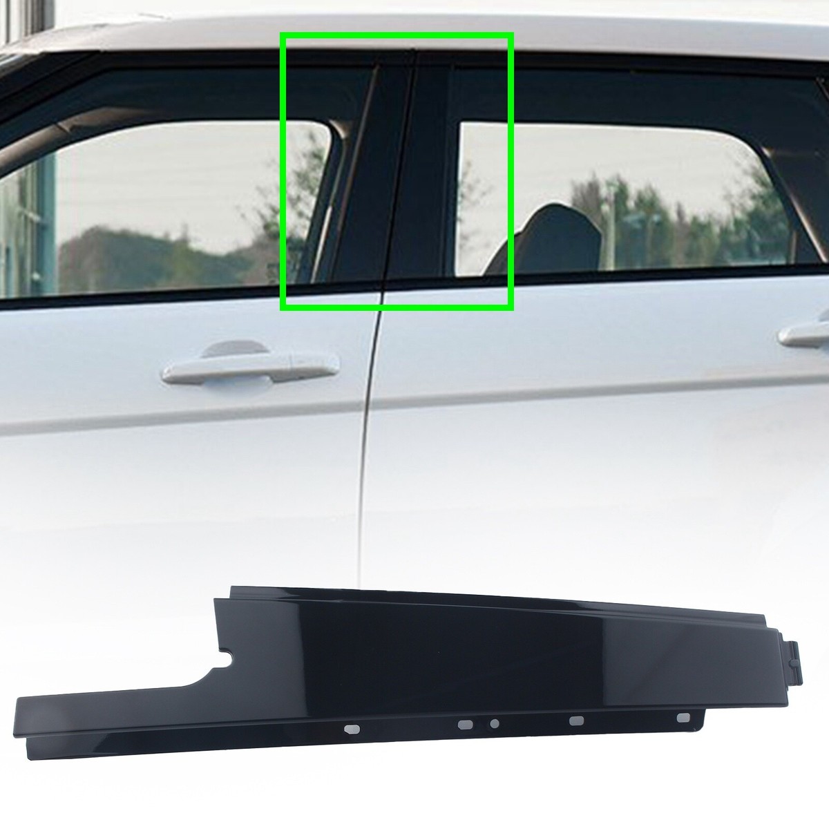 Ốp Trụ Cửa Sau Trái Landrover RANGE ROVER SPORT Mã phụ tùng LR050772
