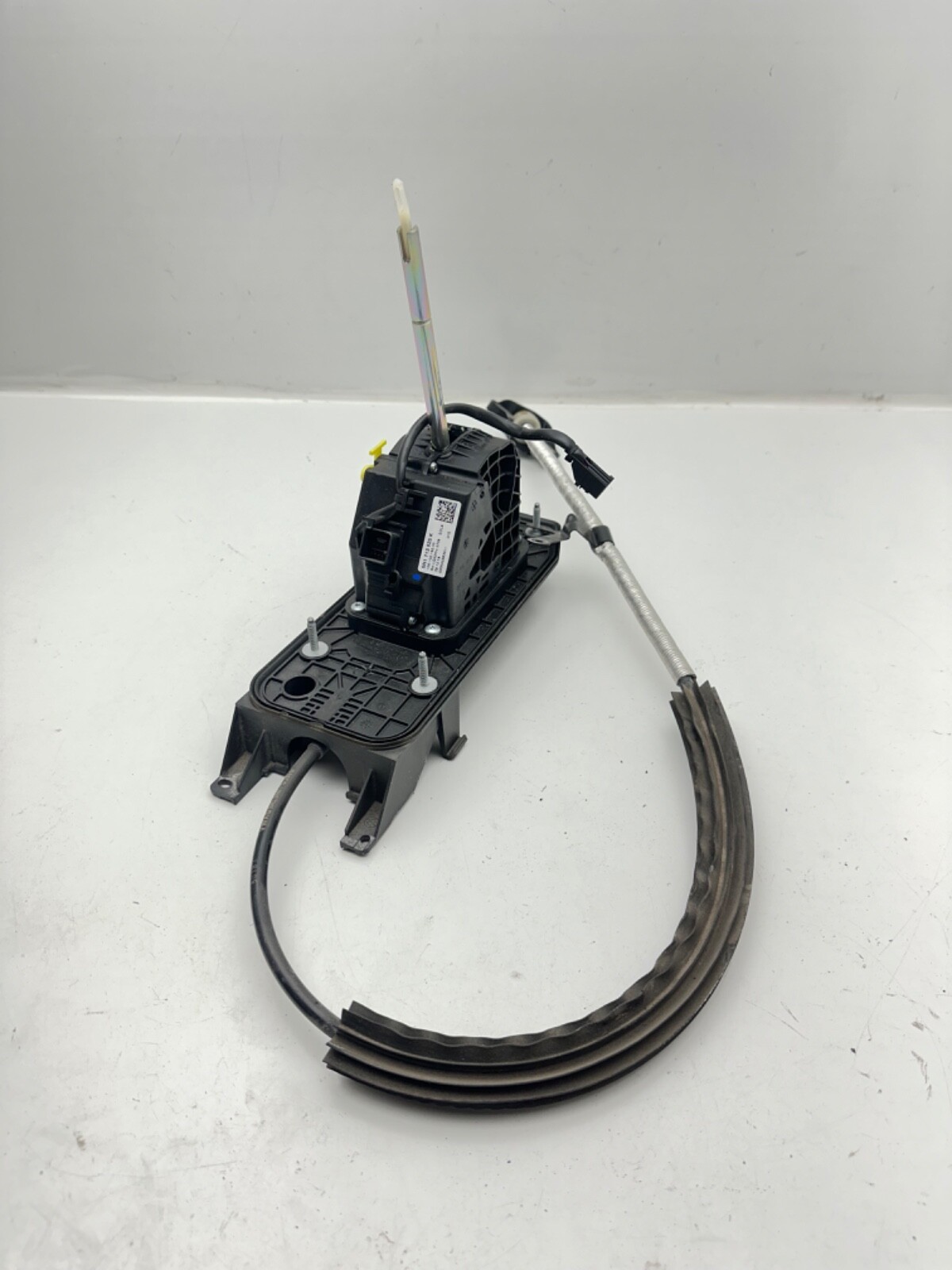 Cụm Cơ Cấu Đi Số Audi Q3 Mã phụ tùng 8U1713025A