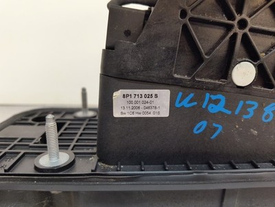 Cụm Cơ Cấu Đi Số Audi Q3 Mã phụ tùng 8U1713025A