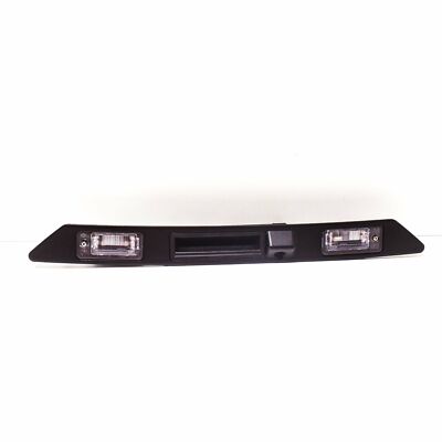 Đèn Soi Biển Số Audi Q7 Mã phụ tùng 4L08275743fz