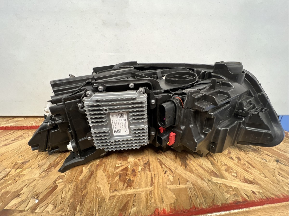 Đèn Pha Phải Audi A6 Mã phụ tùng 4G0941006D