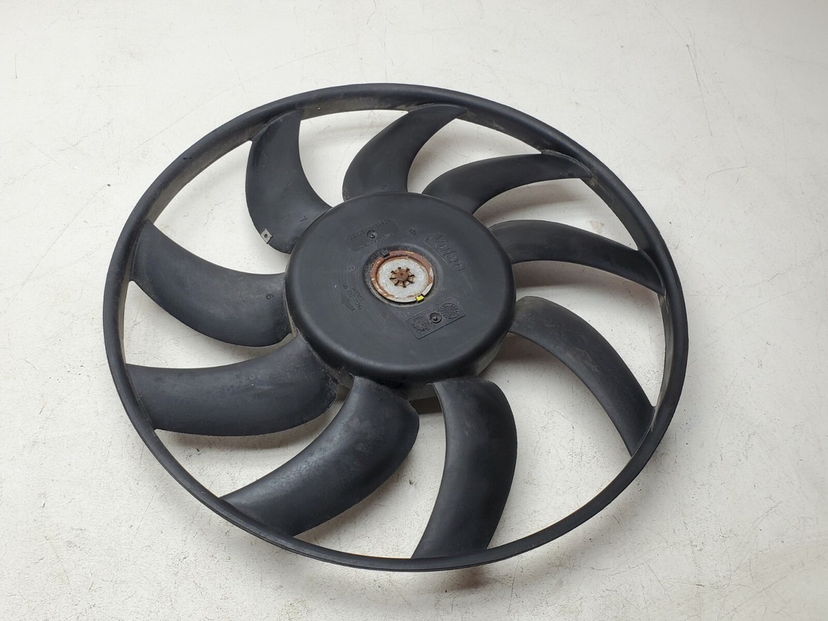 Cánh Quạt Gió Động Cơ Liền Mô Tơ Audi Q5 Mã phụ tùng 8K0959455F