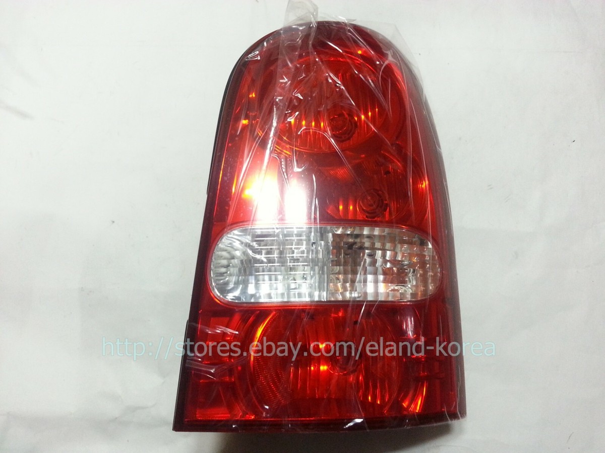 Đèn Hậu Phải Ssangyong RX 270 Mã phụ tùng 8360208b02