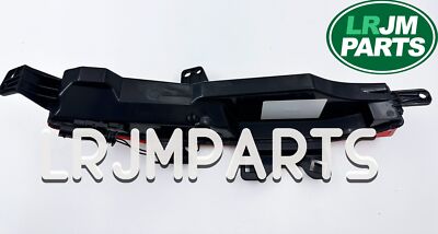 Đèn Phản Quang Cản Sau Phải Landrover Discovery Sport Mã phụ tùng LR102041