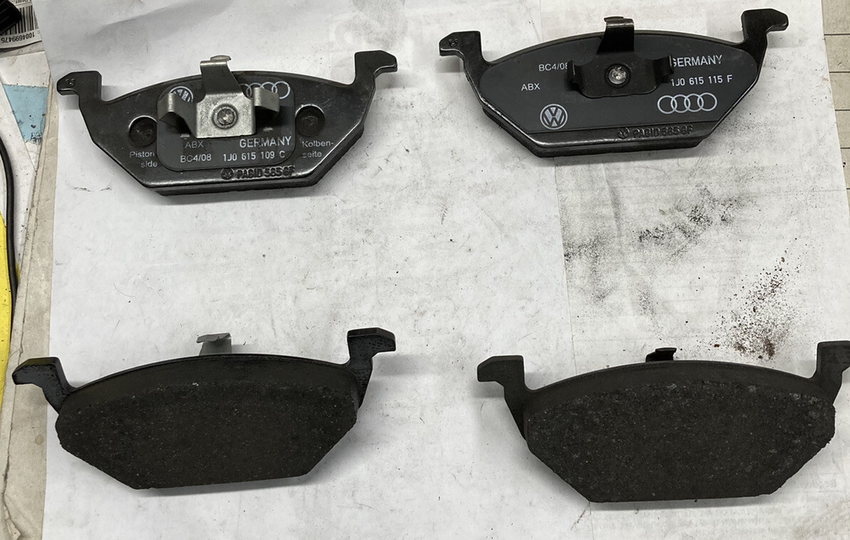 Má Phanh Trước Audi Q7 Mã phụ tùng 7l0698151j