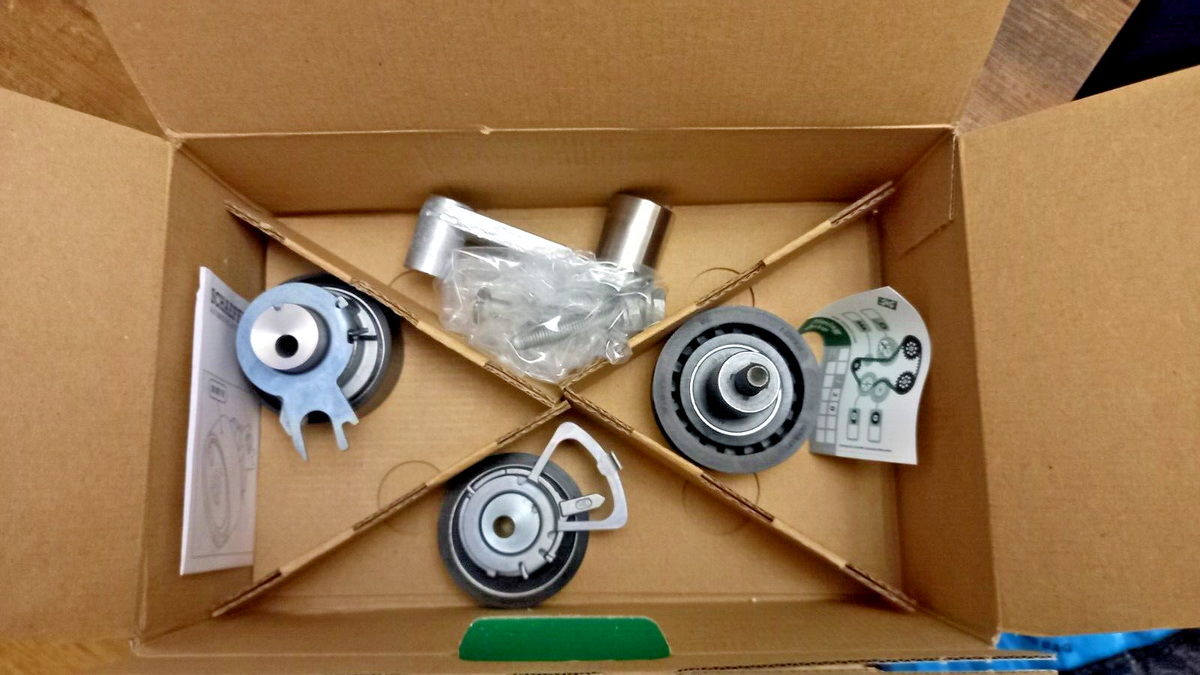 Bộ Dây Cam Liền Bi Tăng Audi TT OEM 530008910