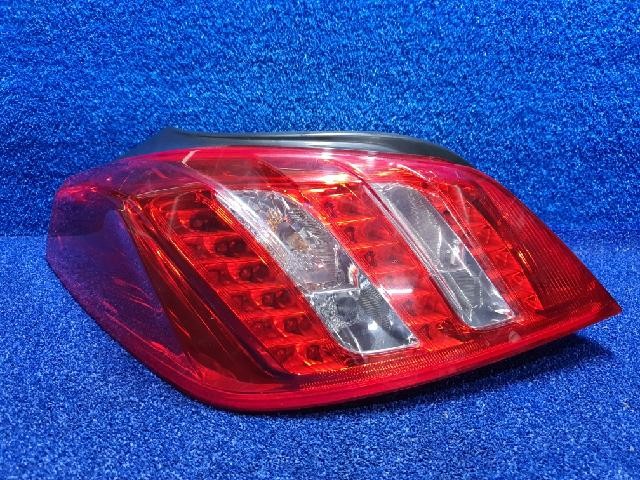 Mô Tơ Gạt Mưa Trước Phải Peugeot 508 Mã phụ tùng 3397021552