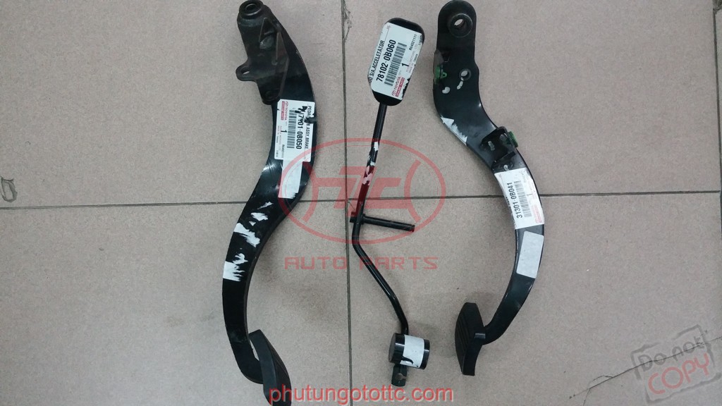 Bàn đạp chân ga côn phanh Zace Mã phụ tùng 781020B060-313010B041-471010B050