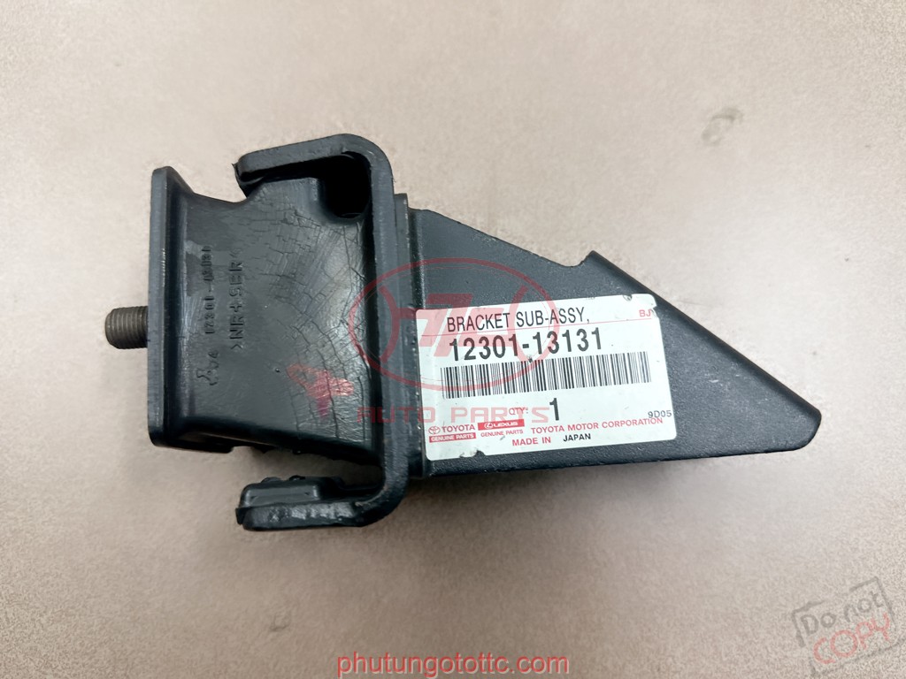 Bàn đạp chân ga côn phanh Zace Mã phụ tùng 781020B060-313010B041-471010B050