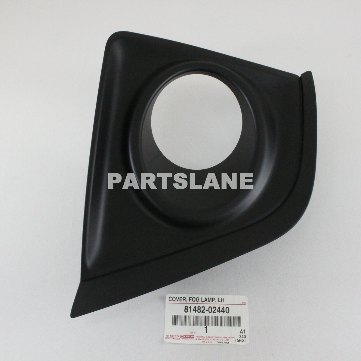 Ốp đèn cản trước Altis 2014 (Ốp đèn ba đờ xốc trước) Mã phụ tùng 8148202440