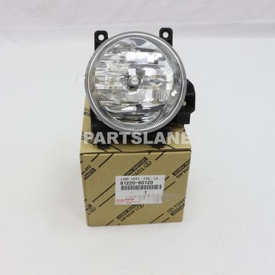 Đèn ba đờ xốc trước Land Cruiser 2013 (Đèn cản trước) Mã phụ tùng 8122060120