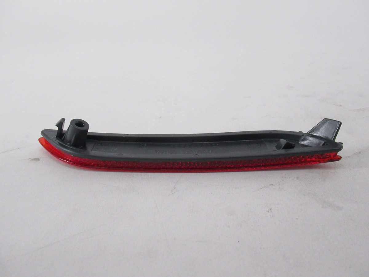 Đèn cản sau Camry 2015 (Đèn ba đờ xốc sau) Mã phụ tùng 8192006020