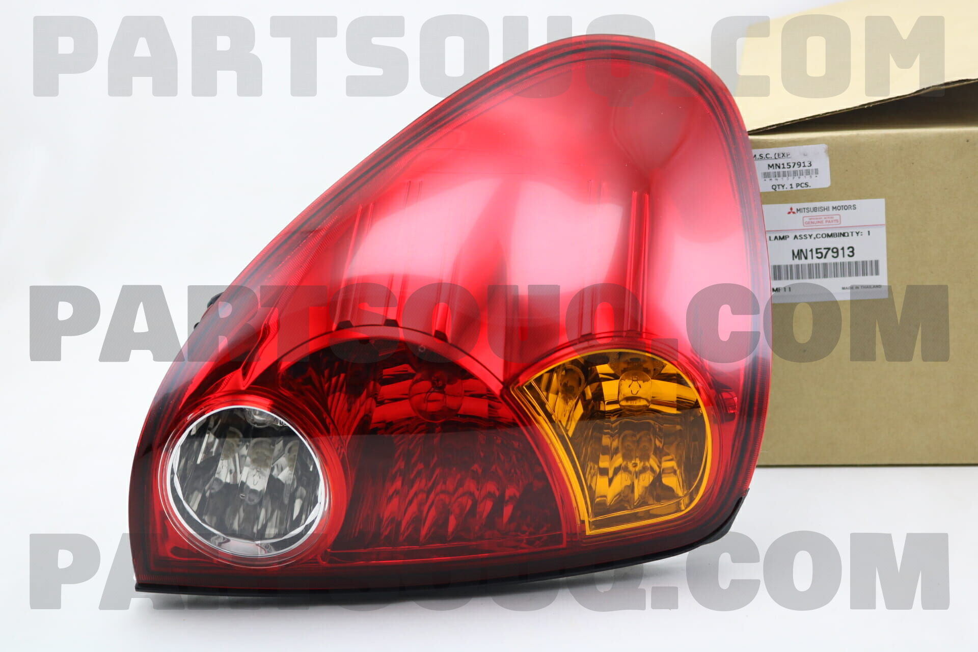 Đèn lái sau Triton (Đèn hậu) Mã phụ tùng MN157913