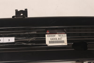 Ốp đầu ba đờ xốc trước dưới Pajero Sport Mã phụ tùng 6400B344hat