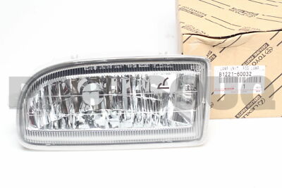 Đèn ba đờ xốc trước Land FZJ100 (Đèn sương mù) Mã phụ tùng 8122160032