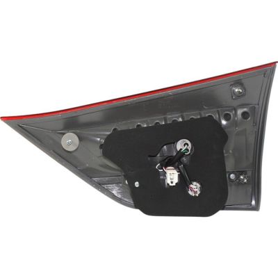 Đèn hậu trong Toyota Siena 2010 Mã phụ tùng 8159008010