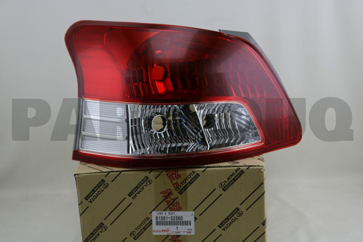 Đèn hậu Yaris Mã phụ tùng 8156152560