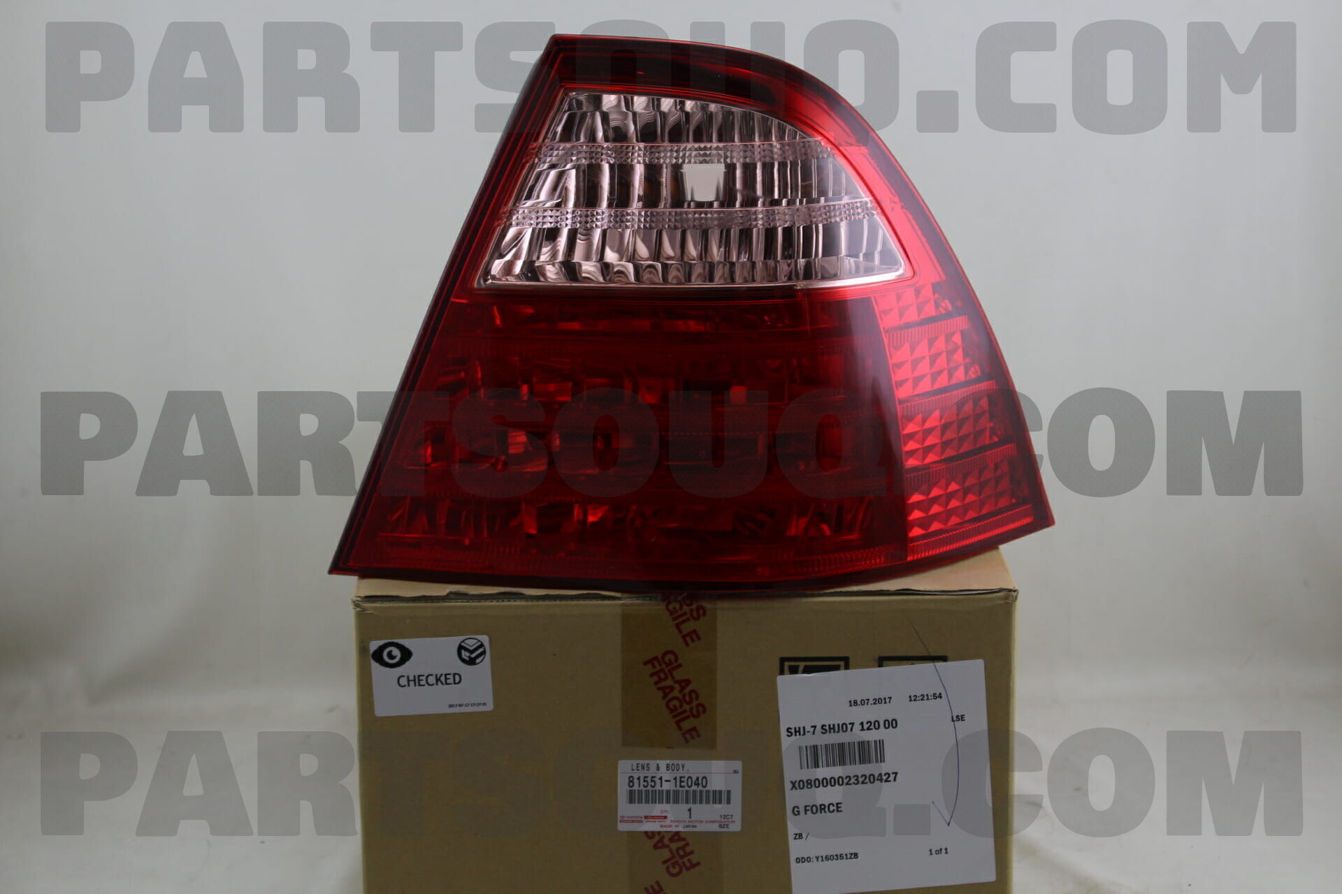 Đèn hậu Corolla 2004-2006 Mã phụ tùng 815511E040