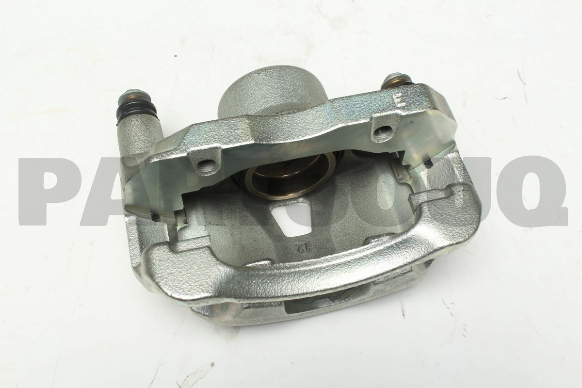 Cụm phanh trước Innova Mã phụ tùng 477500K010