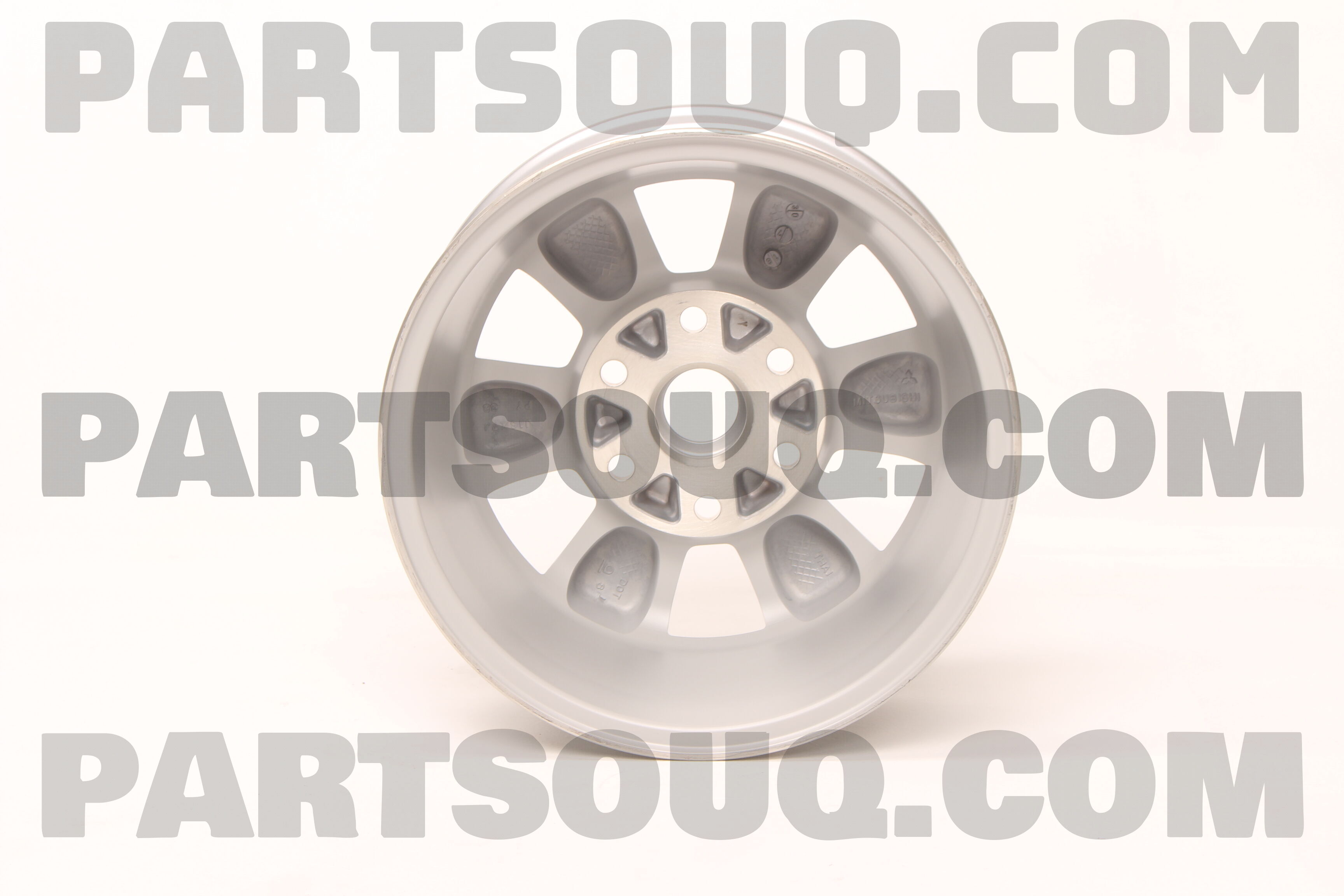 La zăng đúc Triton 2010 Mã phụ tùng 4250B590T