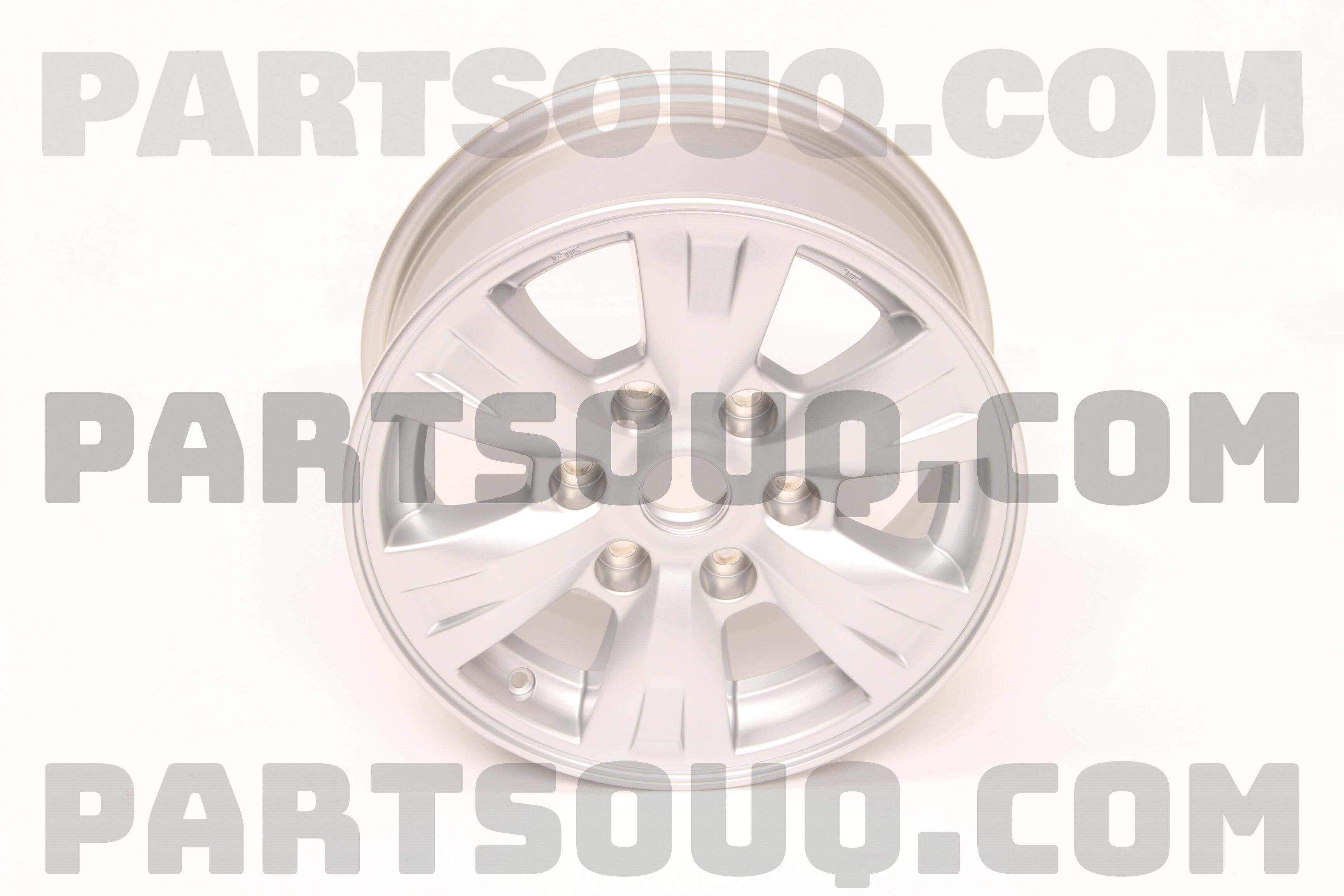 La zăng đúc Triton 2010 Mã phụ tùng 4250B590T