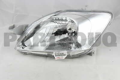 Đèn pha Yaris Mã phụ tùng 8117052B50