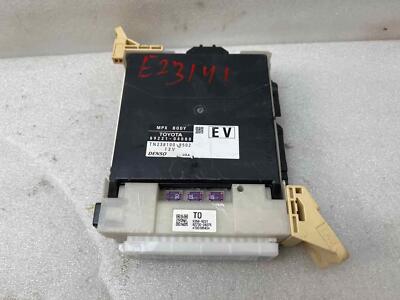 Đèn ba đờ xốc trước Camry 2.4 Mã phụ tùng 812210B040