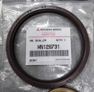 Phớt đuôi trục cơ Mitsubishi Triton Mã phụ tùng MN128731T
