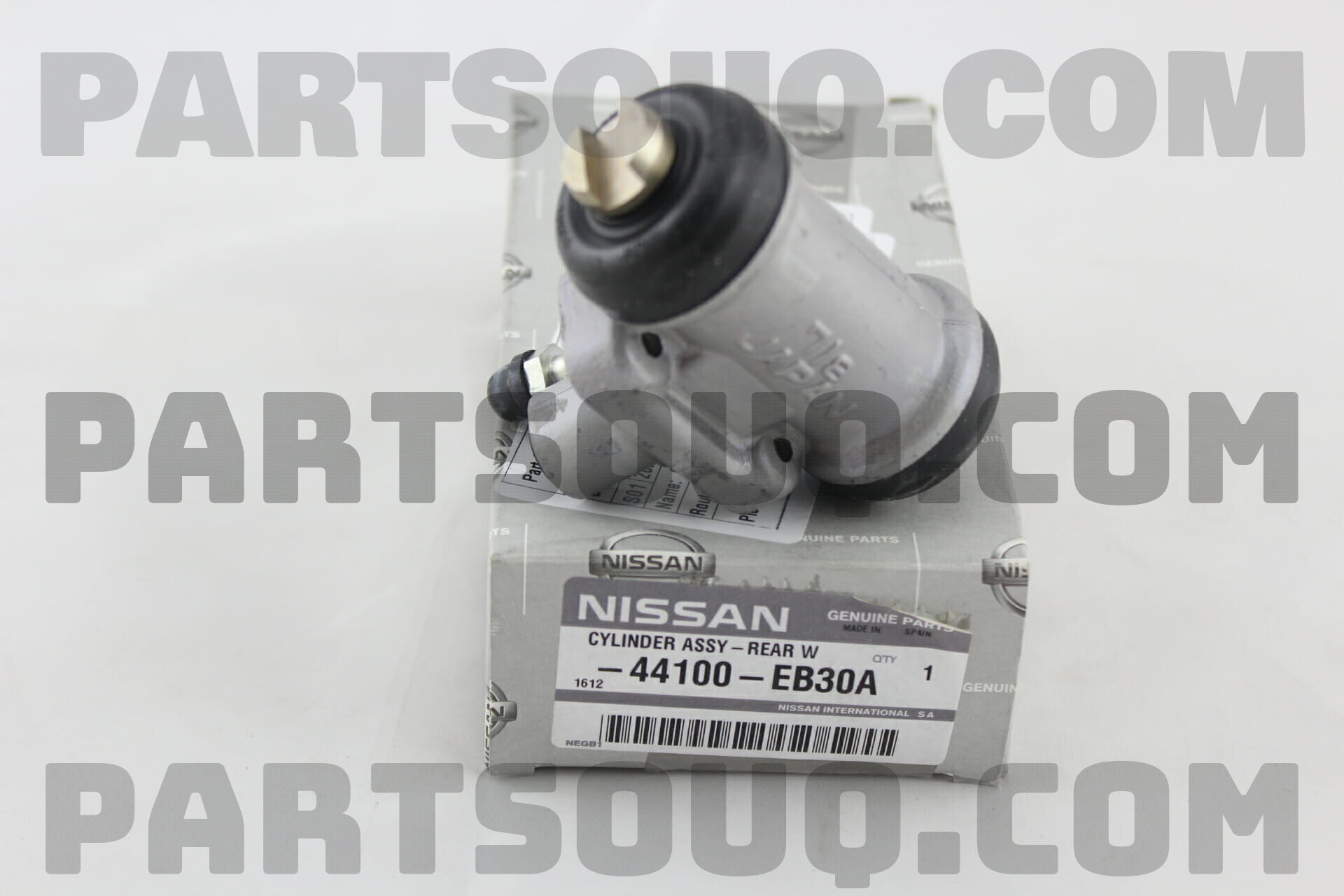 Xi lanh Dlu sau Navara Mã phụ tùng 44100EB70A