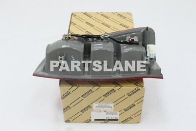 Đèn hậu ngoài Venza (Đèn lái sau) Mã phụ tùng 815600t010