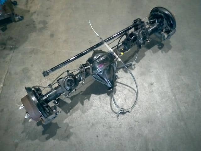 Vỏ cầu sau Land FZJ80-HZJ80 Mã phụ tùng 4211060731