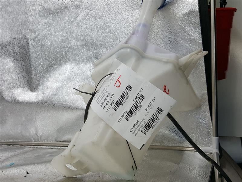 Bình nước rửa kính Elantra Mã phụ tùng 986203X000