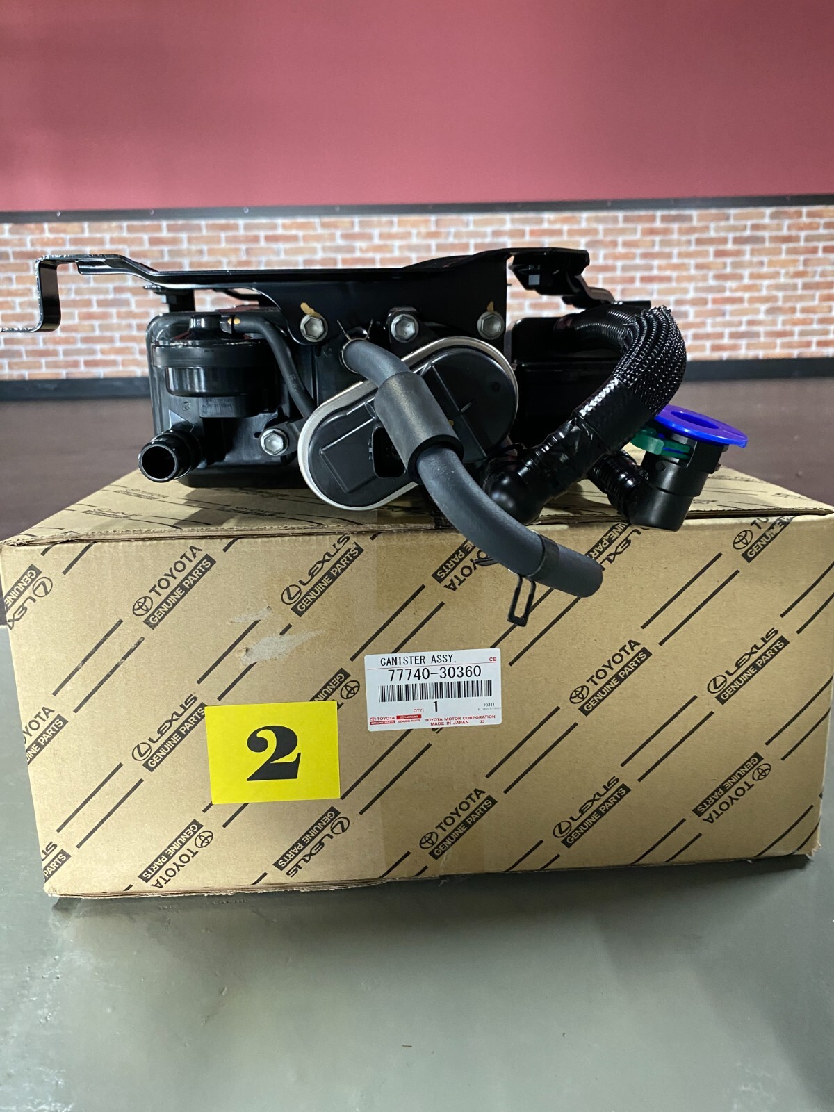 Lọc than hoạt tính Corolla 2009 Mã phụ tùng 7774030360