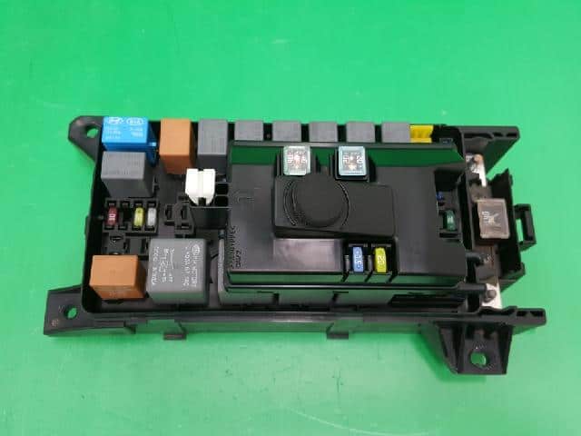 Hộp điều khiển BCM Morning 2008 Mã phụ tùng 9540007973