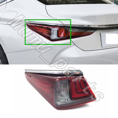 Đèn xi nhan Lexus ES300 Mã phụ tùng 8152133050