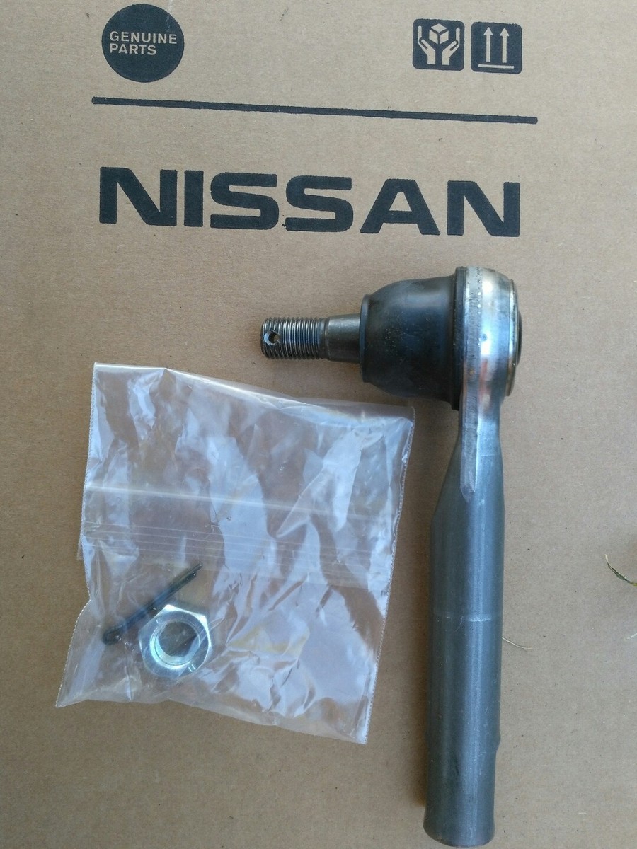 Rô tuyn lái ngoài Nissan Quest 2005 Mã phụ tùng 48520CK025