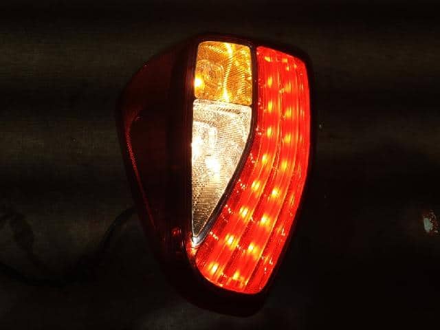 Đèn hậu Kia Ray Mã phụ tùng 92401A3100