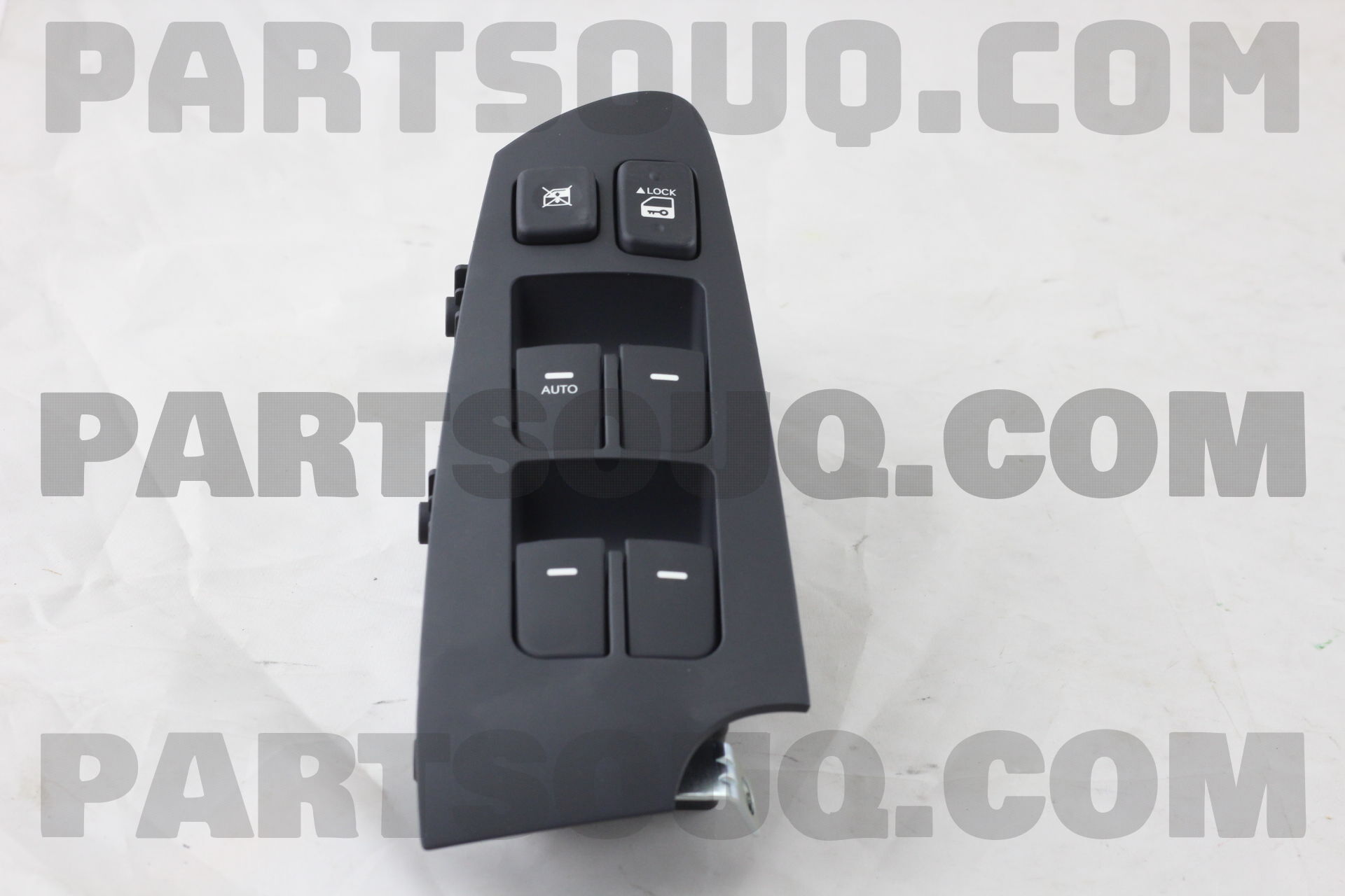 Công tắc lên kính tổng Cerato Mã phụ tùng 935701M110WK