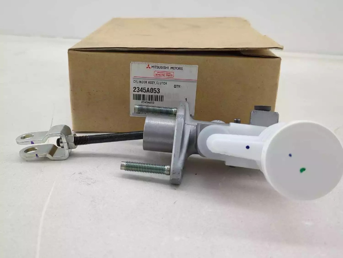 Tổng côn trên Triton (máy dầu) Mã phụ tùng 2345A053