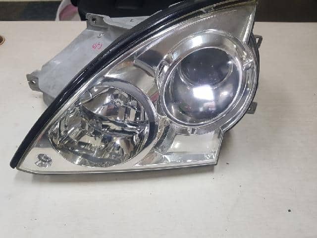 Đèn pha trước Hyundai Terracan (Đèn lái trước) Mã phụ tùng 92101h1010
