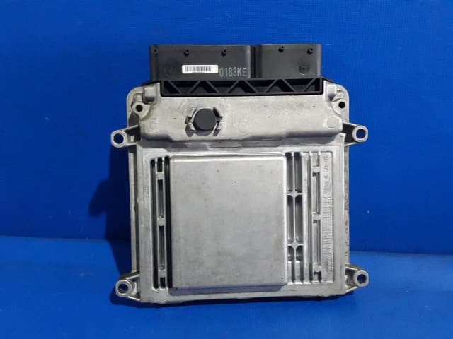 Hộp đen Hyundai I30 (Hộp ECU Hyundai I30) Mã phụ tùng 391222b002
