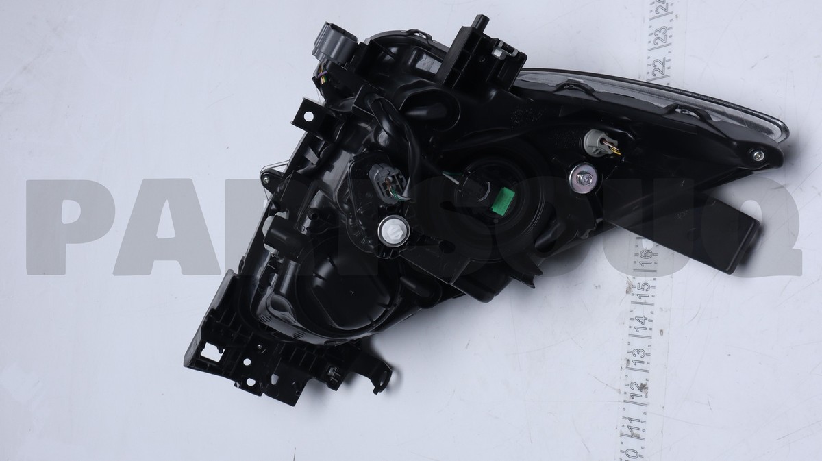Đèn pha Mazda 3 2015 (Đèn lái trước Mazda 3) Mã phụ tùng BHR1510L0A-BHR1510K0A