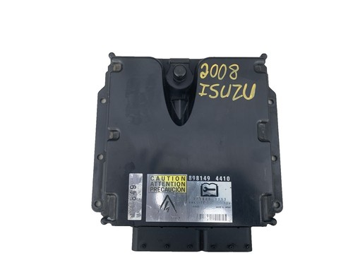 Đèn hậu Isuzu D-Max (Đèn lái sau DMax) Mã phụ tùng 8982355560-8982355570