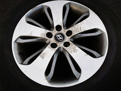 La zăng đúc Santafe 2010 R18 5 cánh (Mâm đúc Santafe 2010 R18 5 cánh) Mã phụ tùng 529102b480