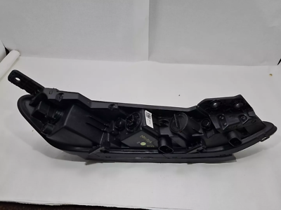 Đèn pha trên Hyundai Kona (Đèn lái trước) Mã phụ tùng 92207j9000