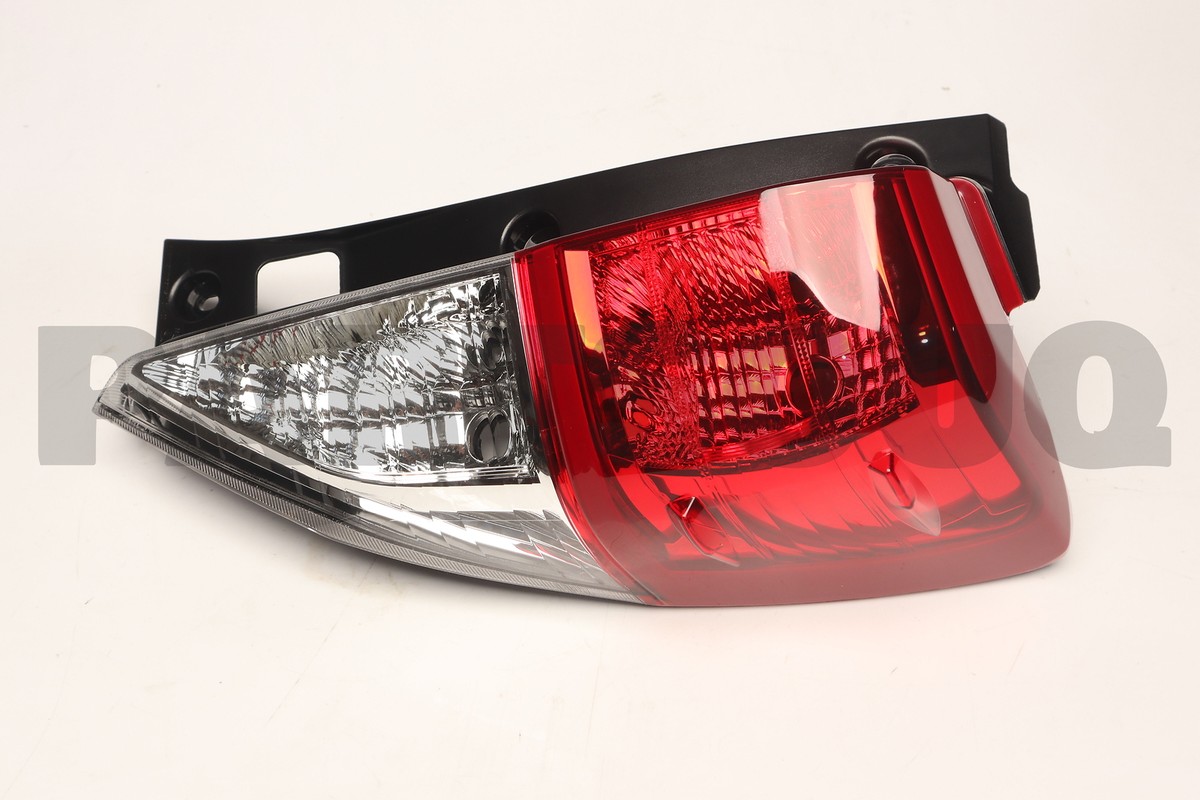 Đèn hậu ngoài Innova 2016 (Đèn lái sau Innova 2016) Mã phụ tùng 2016-815510K240-815610K240