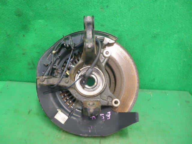 Ngõng moay ơ trước Lexus RX350 (Giá bắt moay ơ trước Lexus RX350) Mã phụ tùng 4321248010