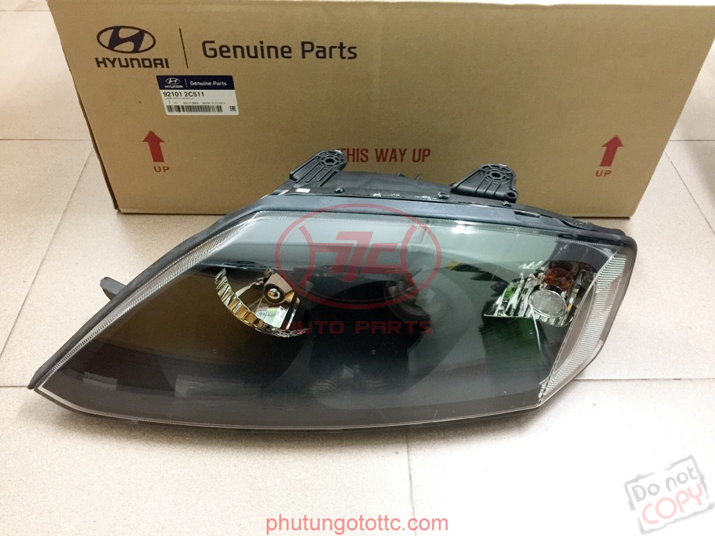 Đèn pha Hyundai Tuscani (Đèn lái trước Tuscani) Mã phụ tùng 921022C512